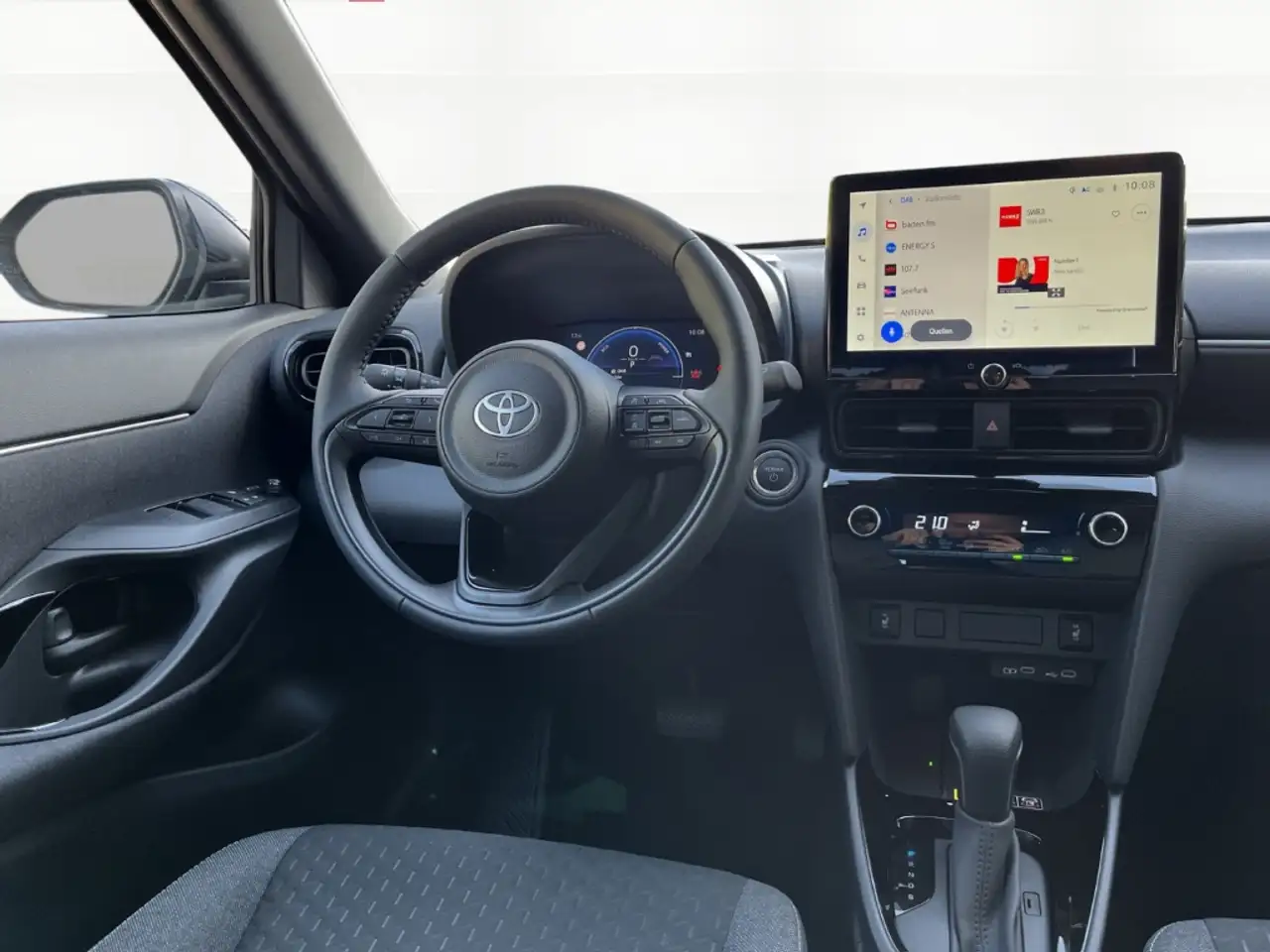 Toyota Yaris Cross 1.5 Hybrid 4x2 Teamplayer +Kamera +Winter-Paket 9
