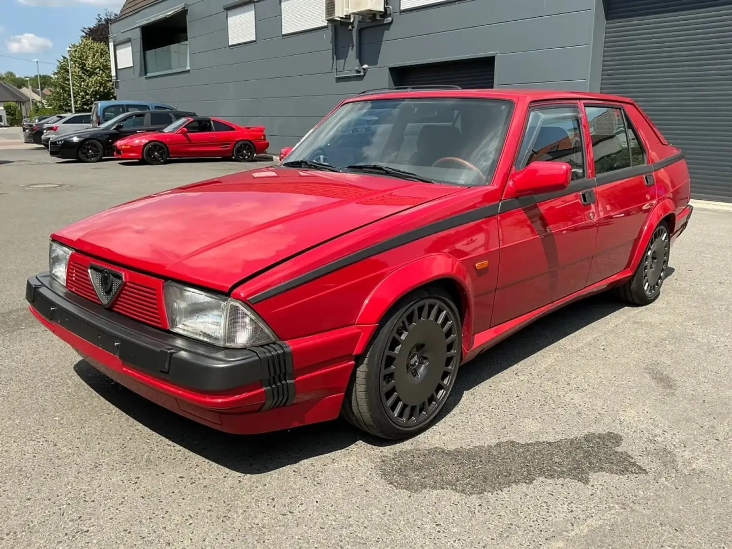 Alfa Romeo 75 3.0 V6 Rood - 1