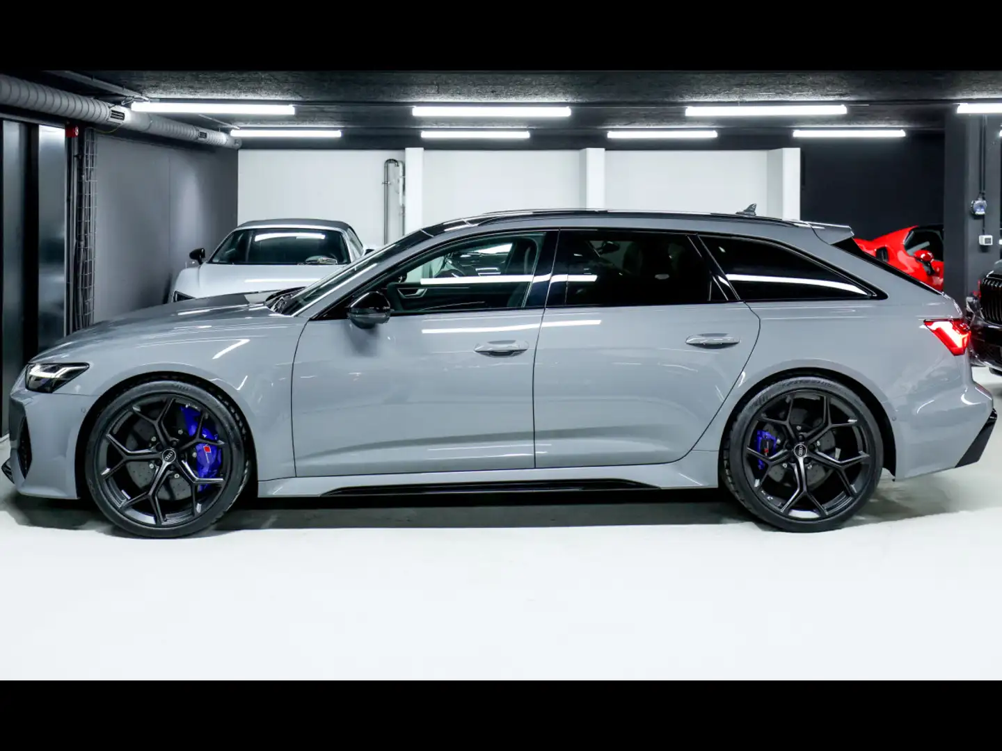 Audi RS6 AVANT PERFORMANCE RS DYNAMIK+°305 km/h°KERAMIK Gris - 2