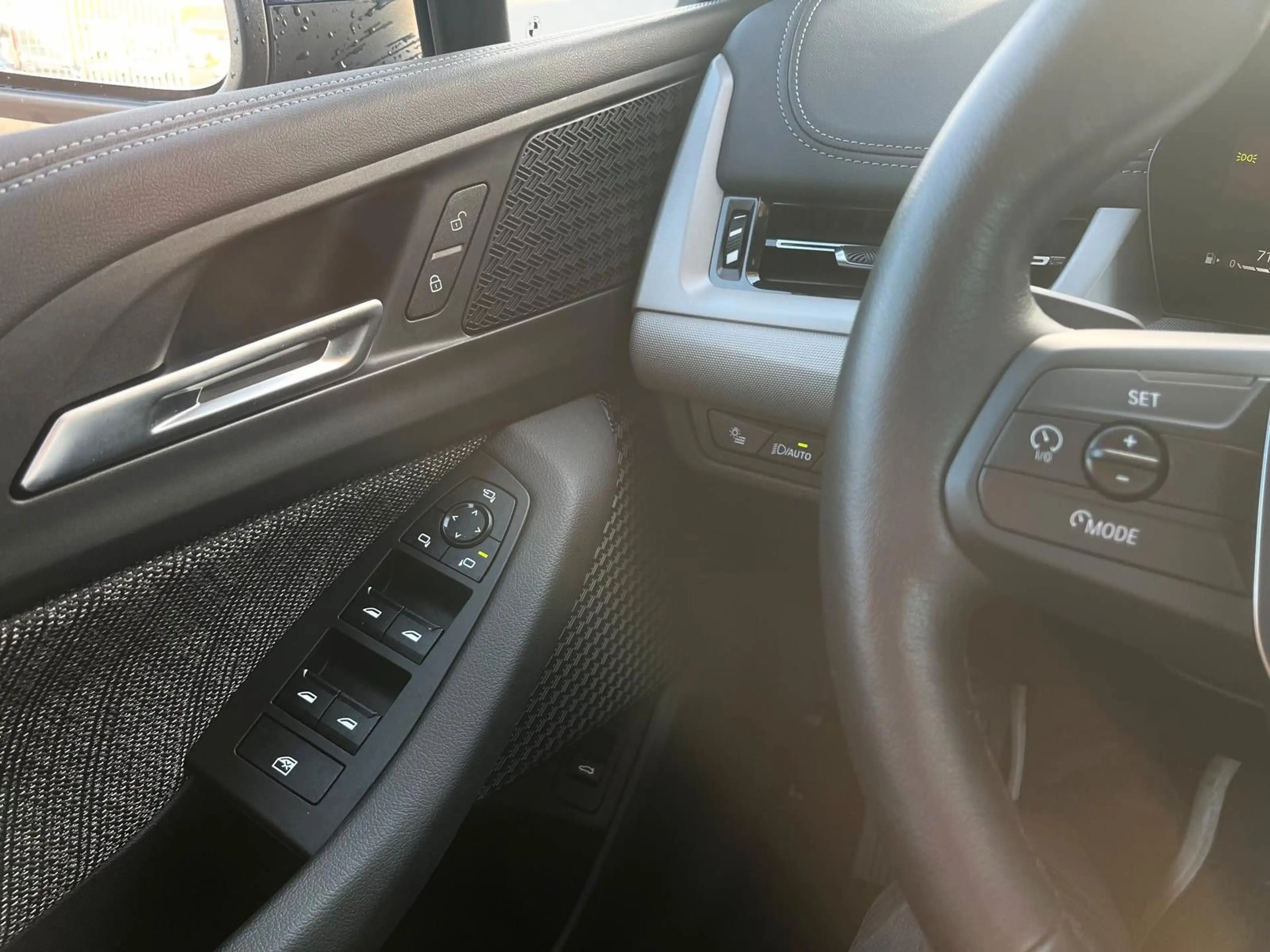 BMW 216 i Active Tourer — photo 11