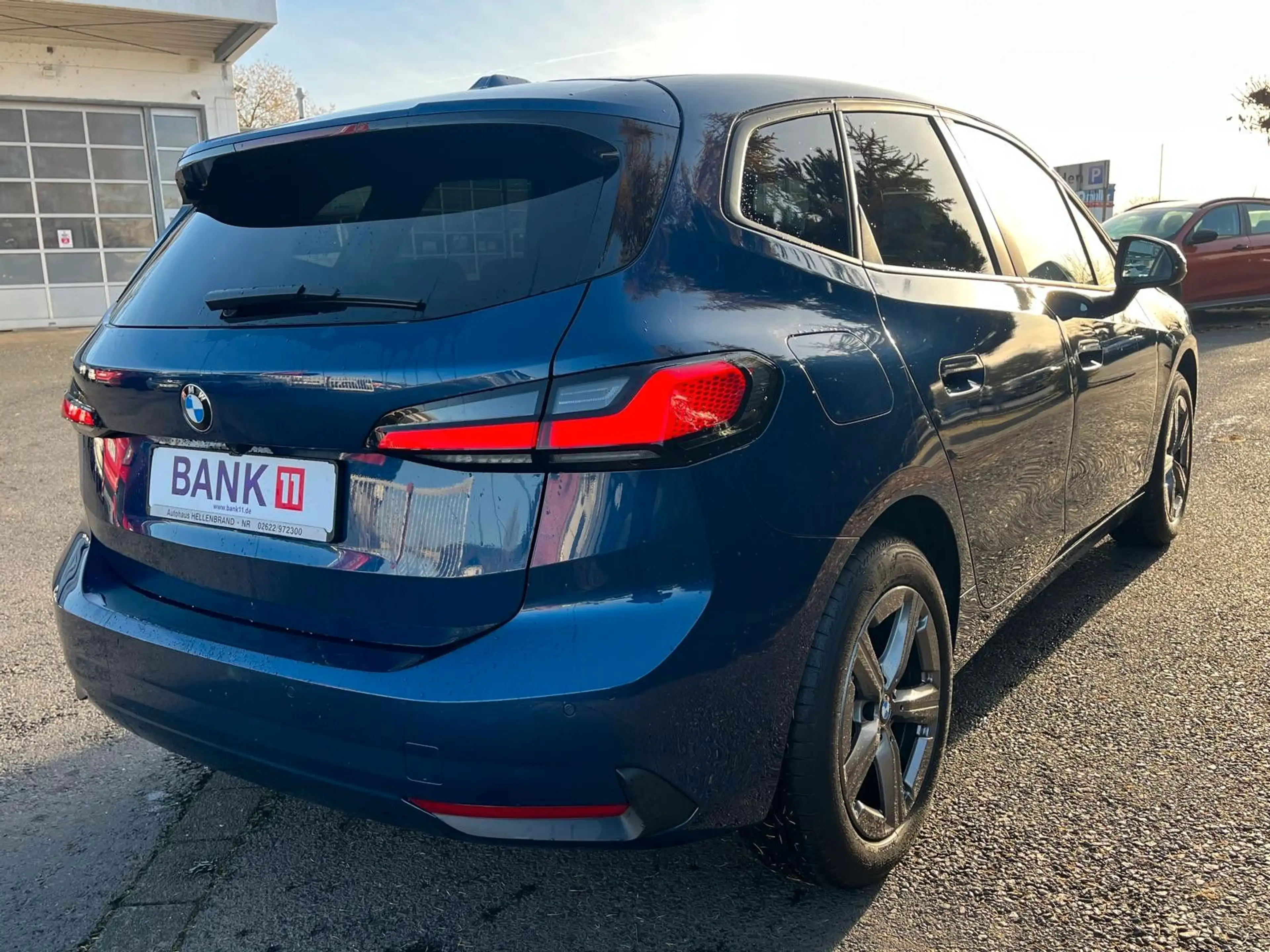 BMW 216 i Active Tourer — photo 5
