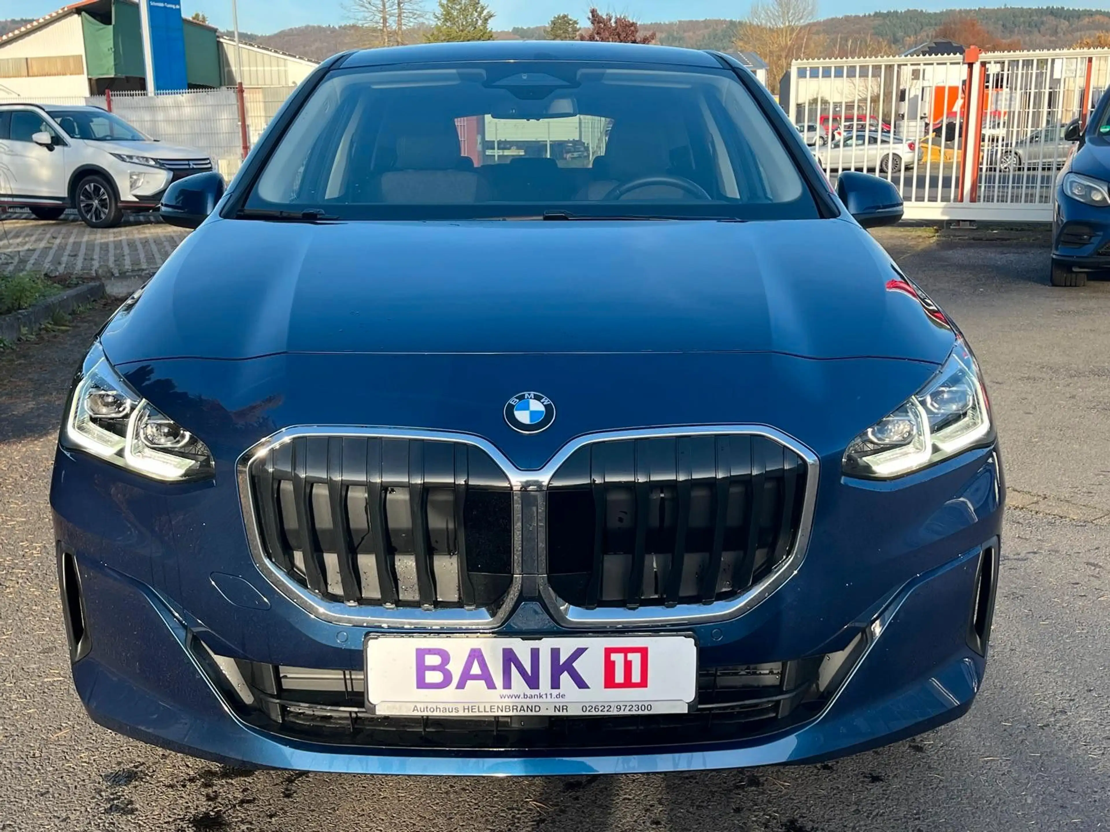 BMW 216 i Active Tourer — photo 7