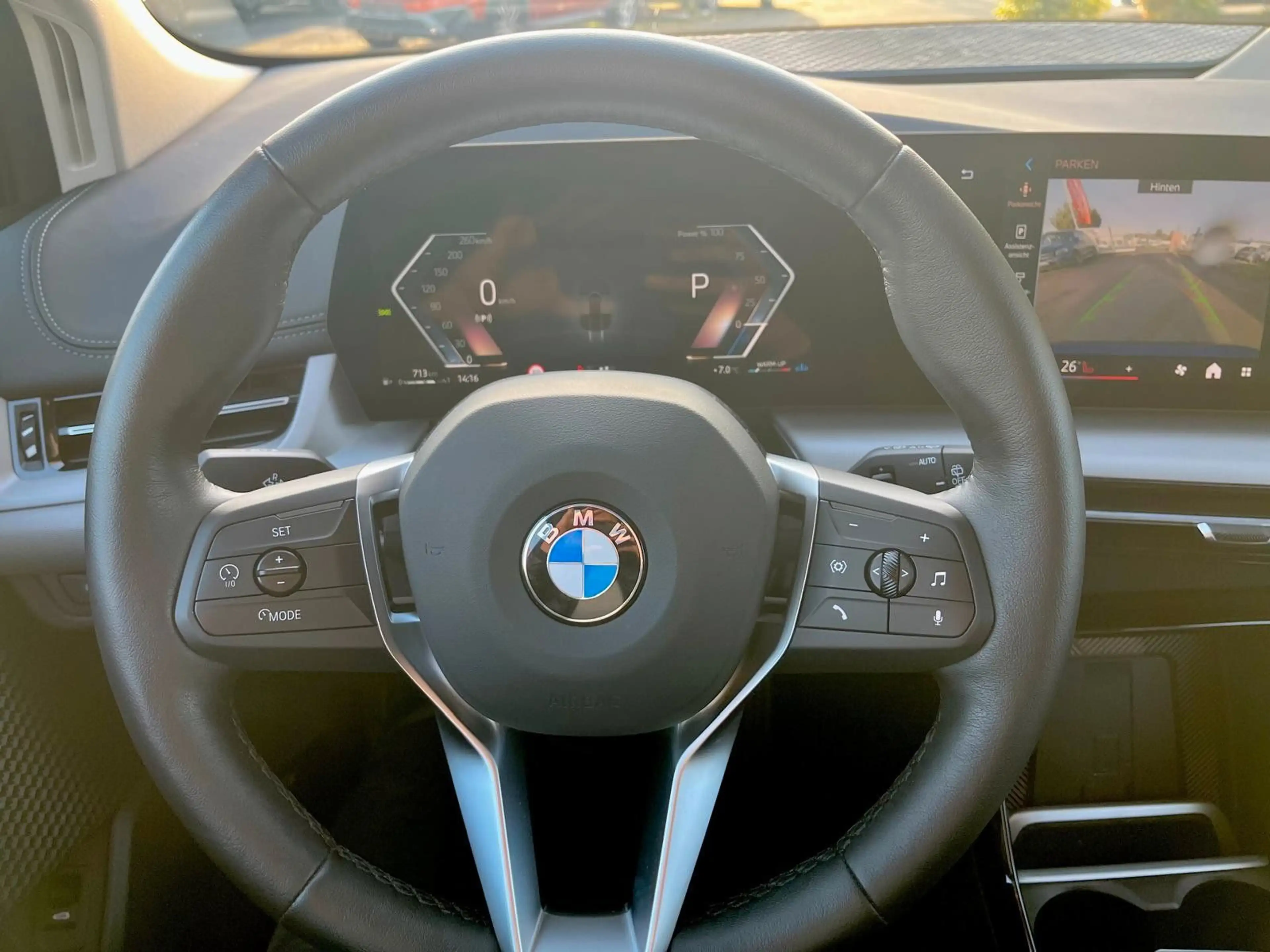 BMW 216 i Active Tourer — photo 9