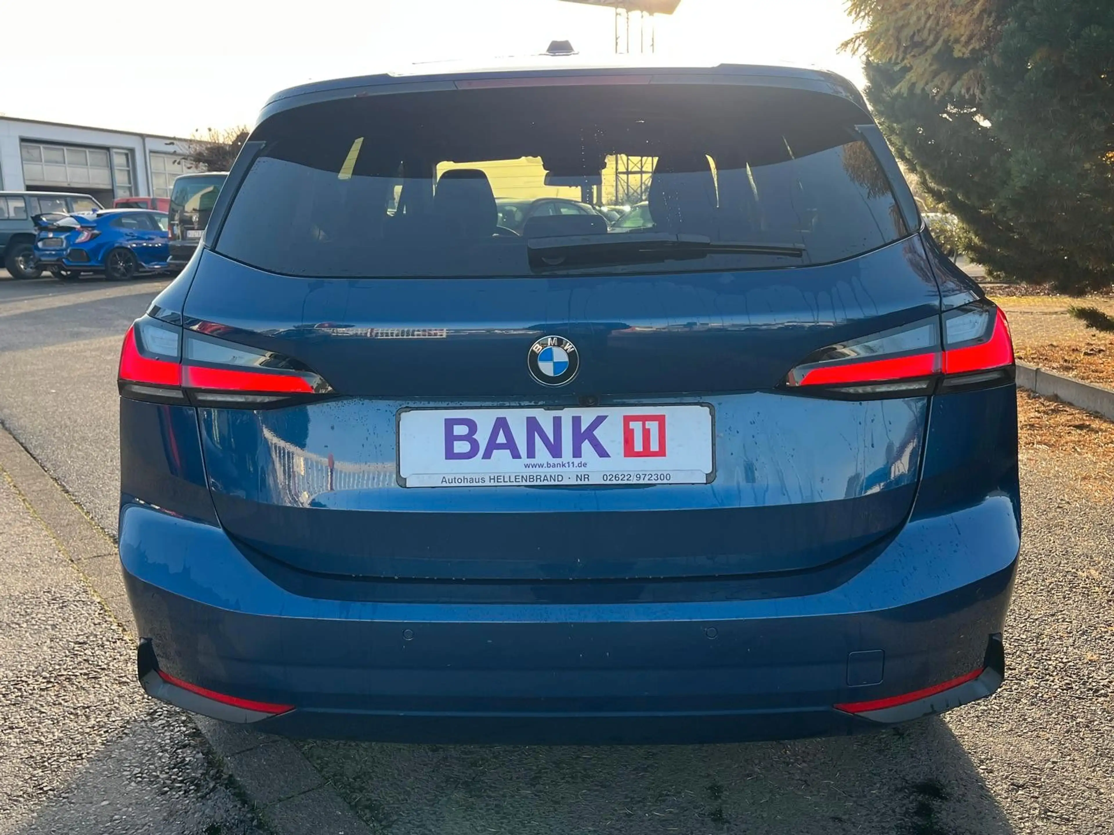 BMW 216 i Active Tourer — photo 6