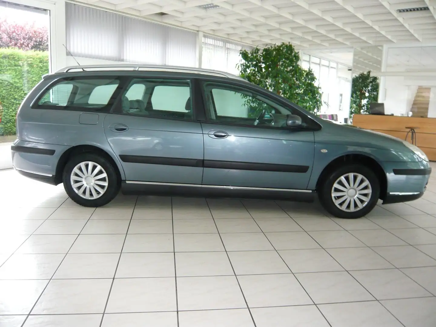 Citroen C5 HDi Break Style Grau - 1