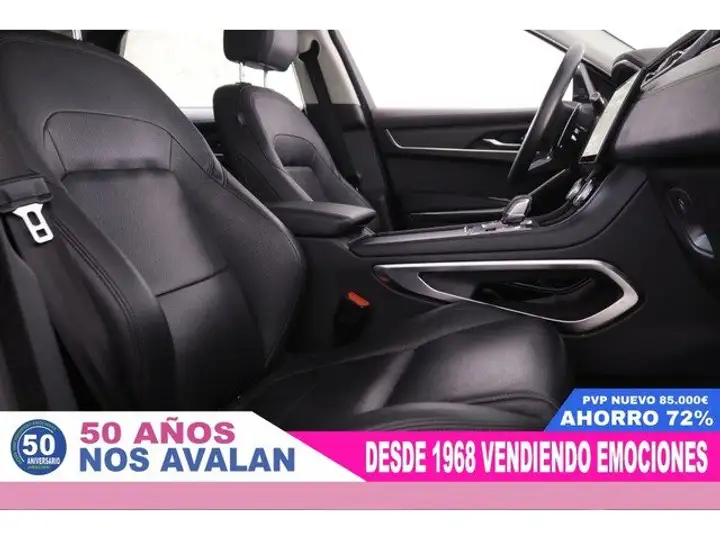 Jaguar F-Pace 2021, foto 22