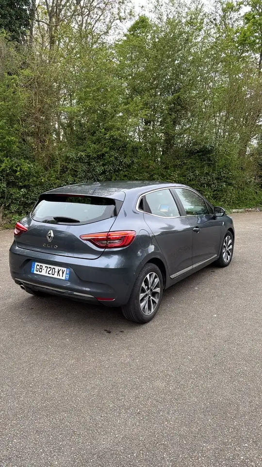 Renault Clio Citadine 3 portes — photo 2