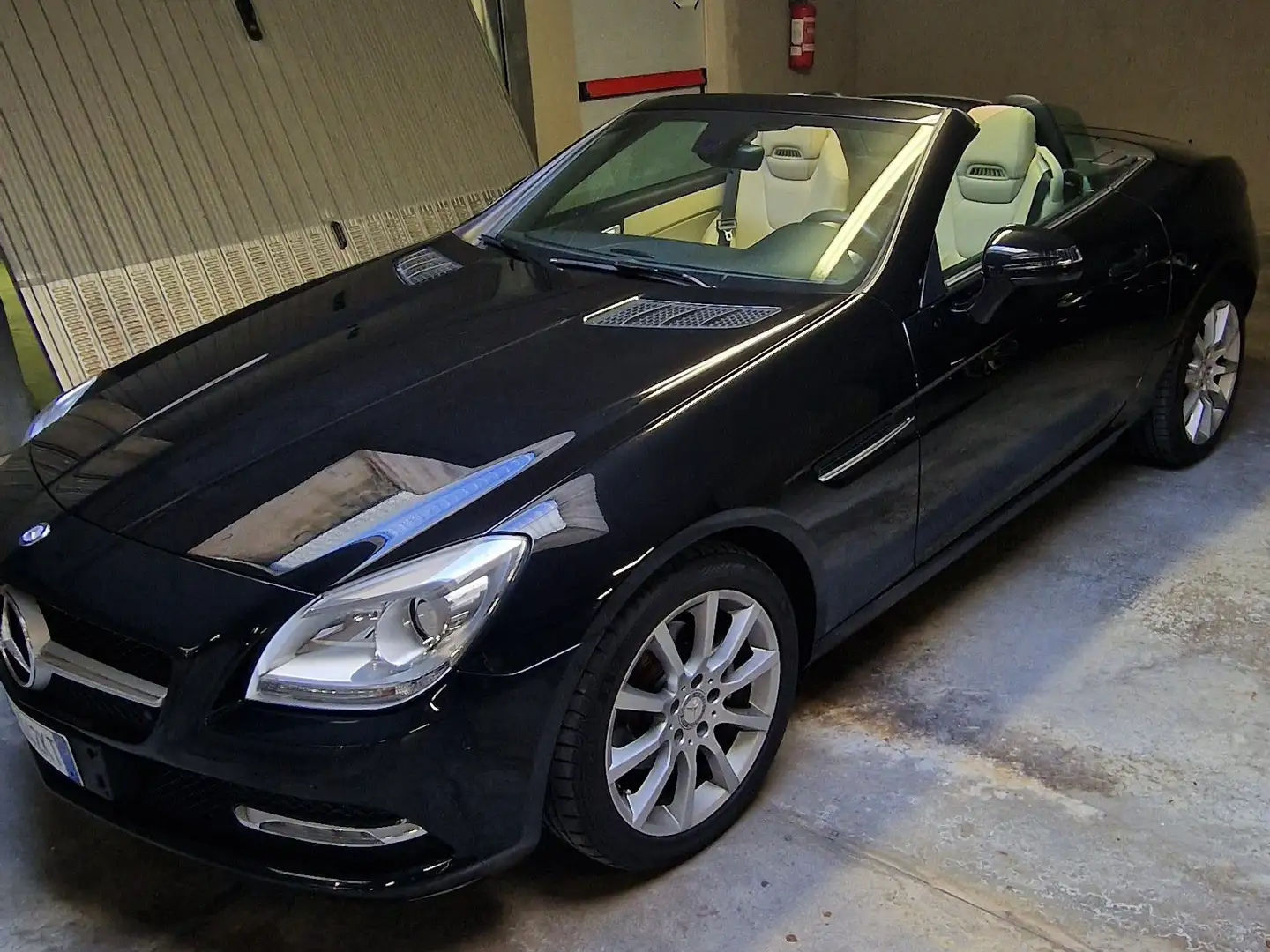 Mercedes-Benz SLK 200 SPORT Schwarz - 2