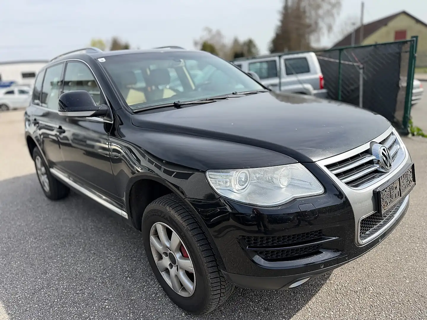 Volkswagen Touareg 3.0d 4x4 Schwarz - 2