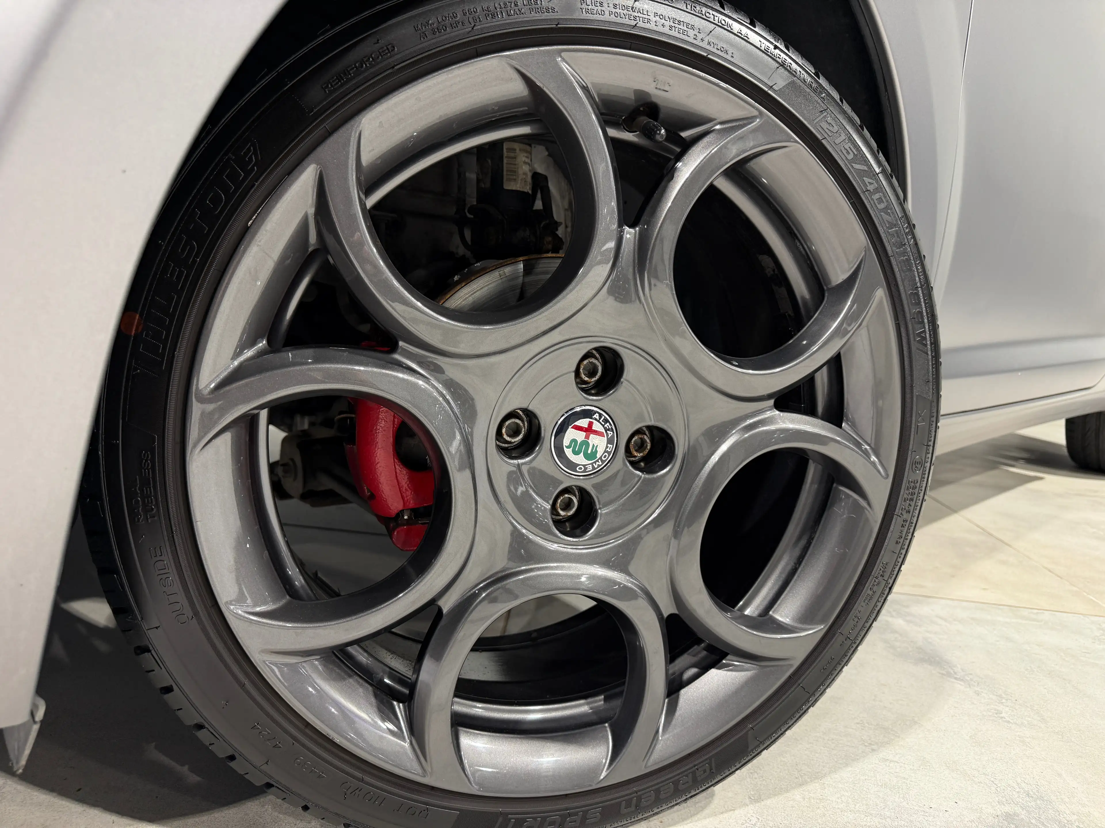 Alfa Romeo MiTo 1.4i 78CV SPORT !! MAT D’ORiGiNE !! CRUiSE CLiM+ — photo 8
