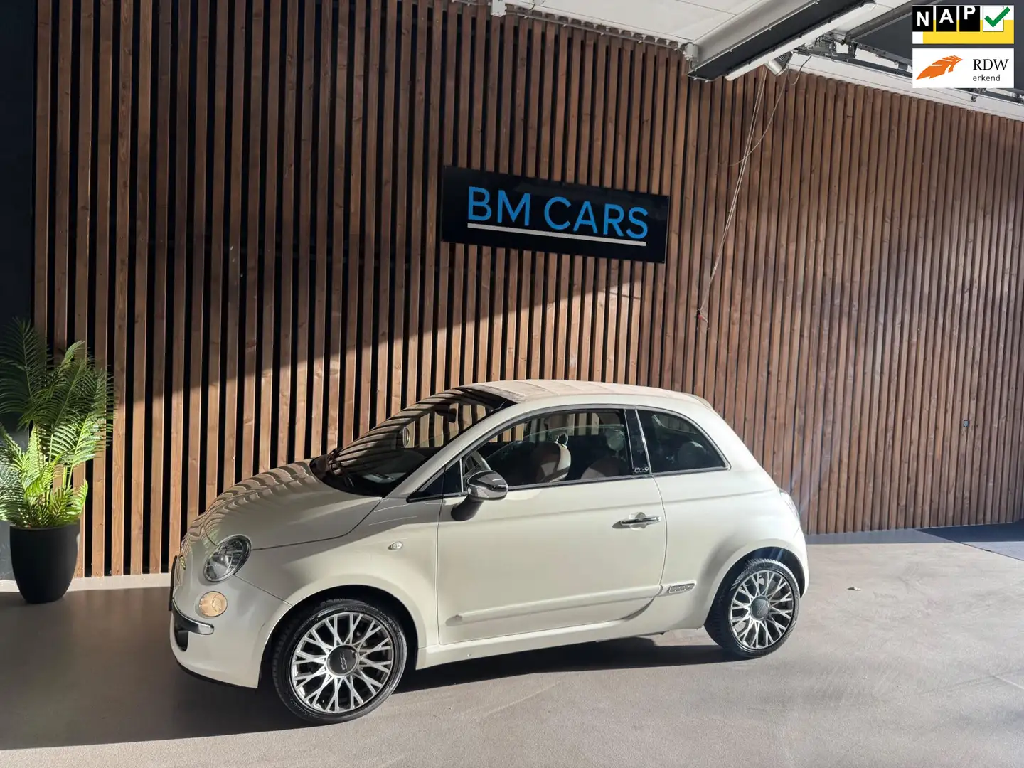Fiat 500C 0.9 TwinAir Rock Cabrio Airco,1e Eigenaar, NAP KM Blanco - 1