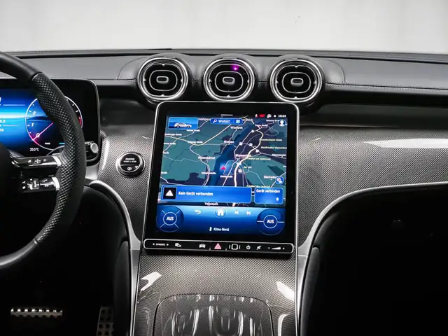 Mercedes-Benz GLC view 7