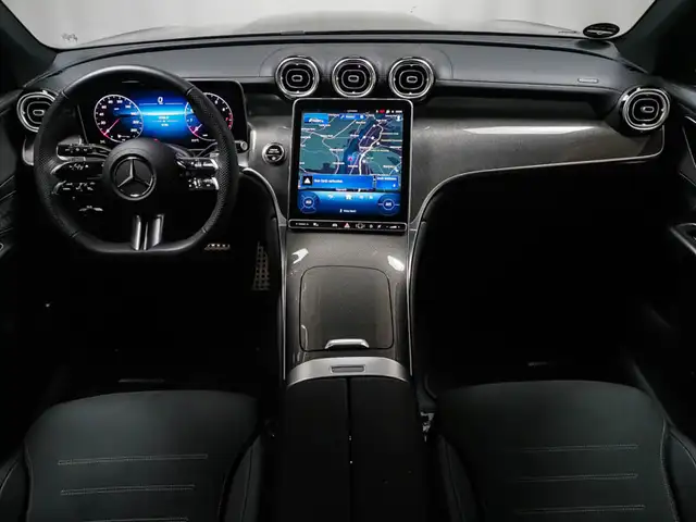 Mercedes-Benz GLC view 6