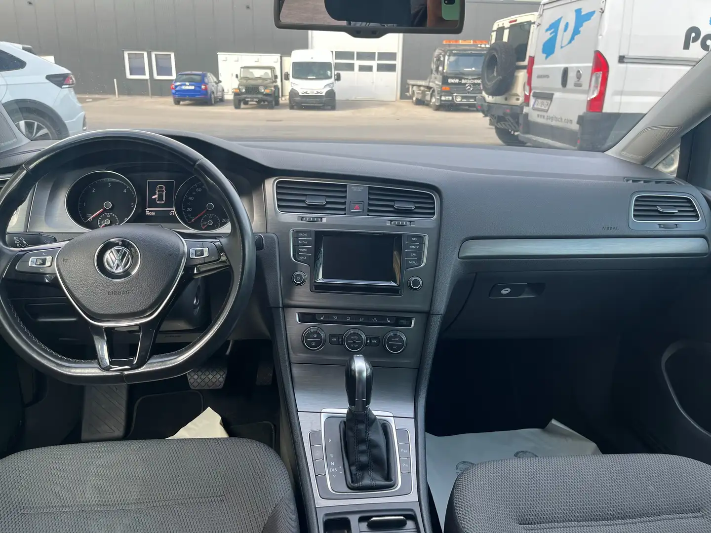Volkswagen Golf Comfortline BMT Schwarz - 2
