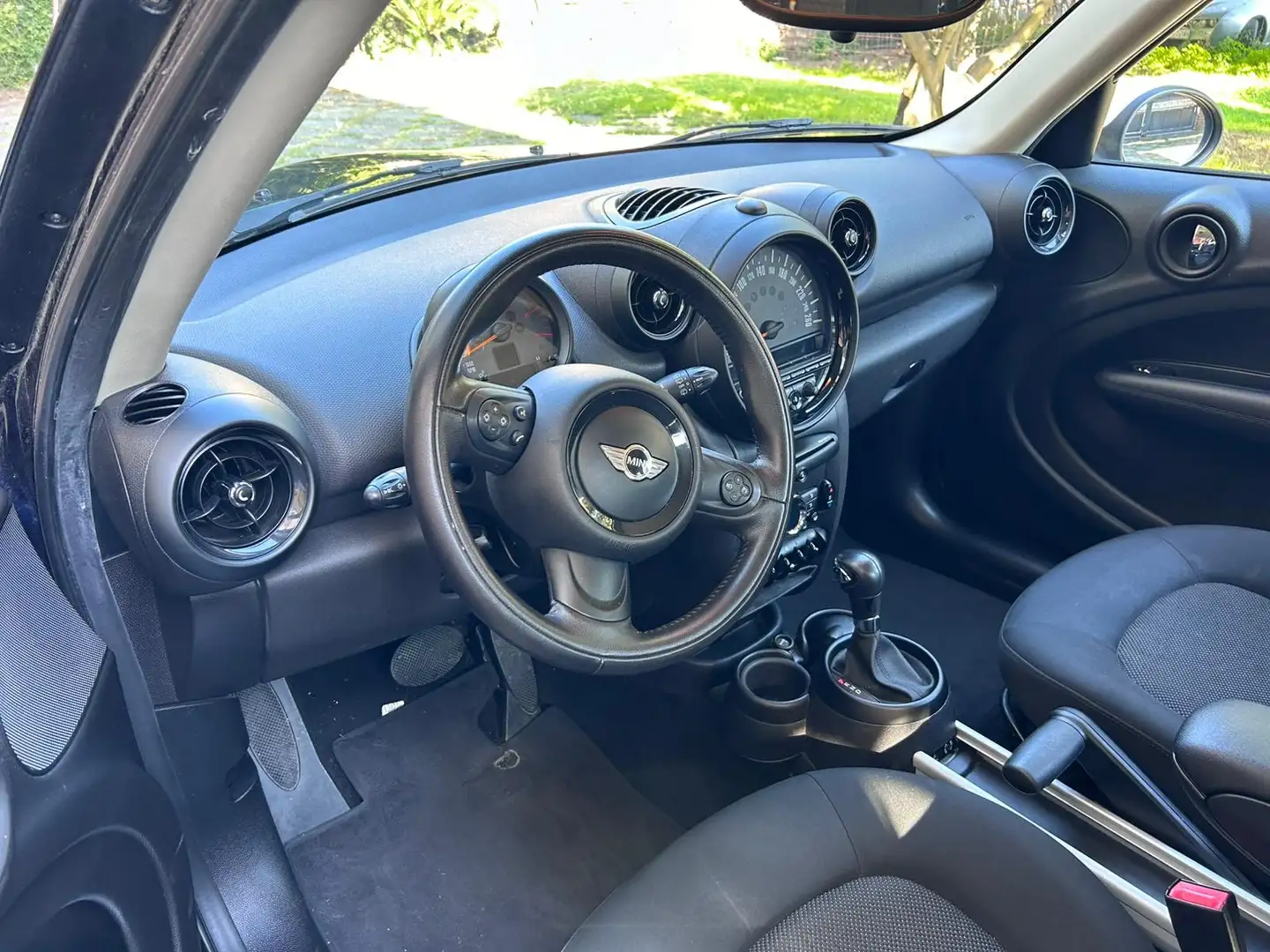 MINI Countryman D - 2
