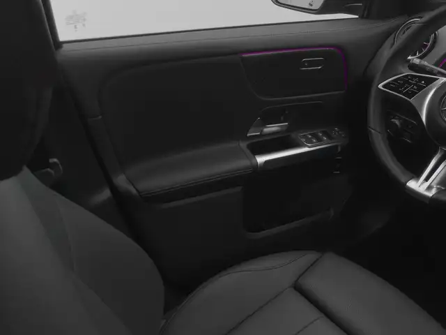 Mercedes-Benz GLB view 22