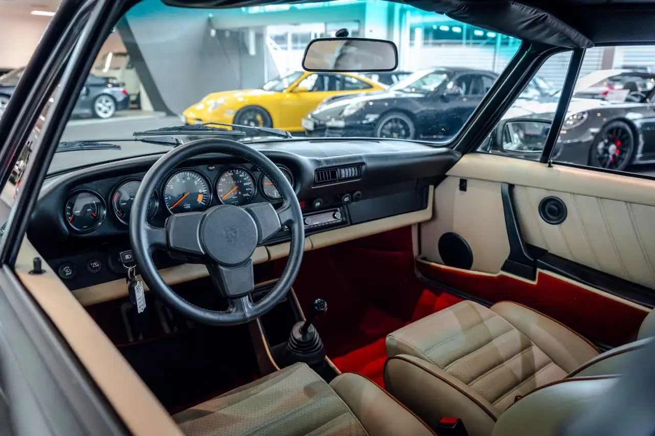 Porsche 911 G-Modell 3.0 SC *Weissach Edition*, foto 12