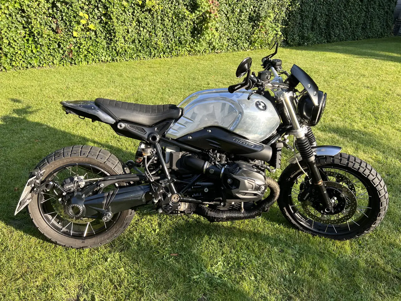 BMW R nineT