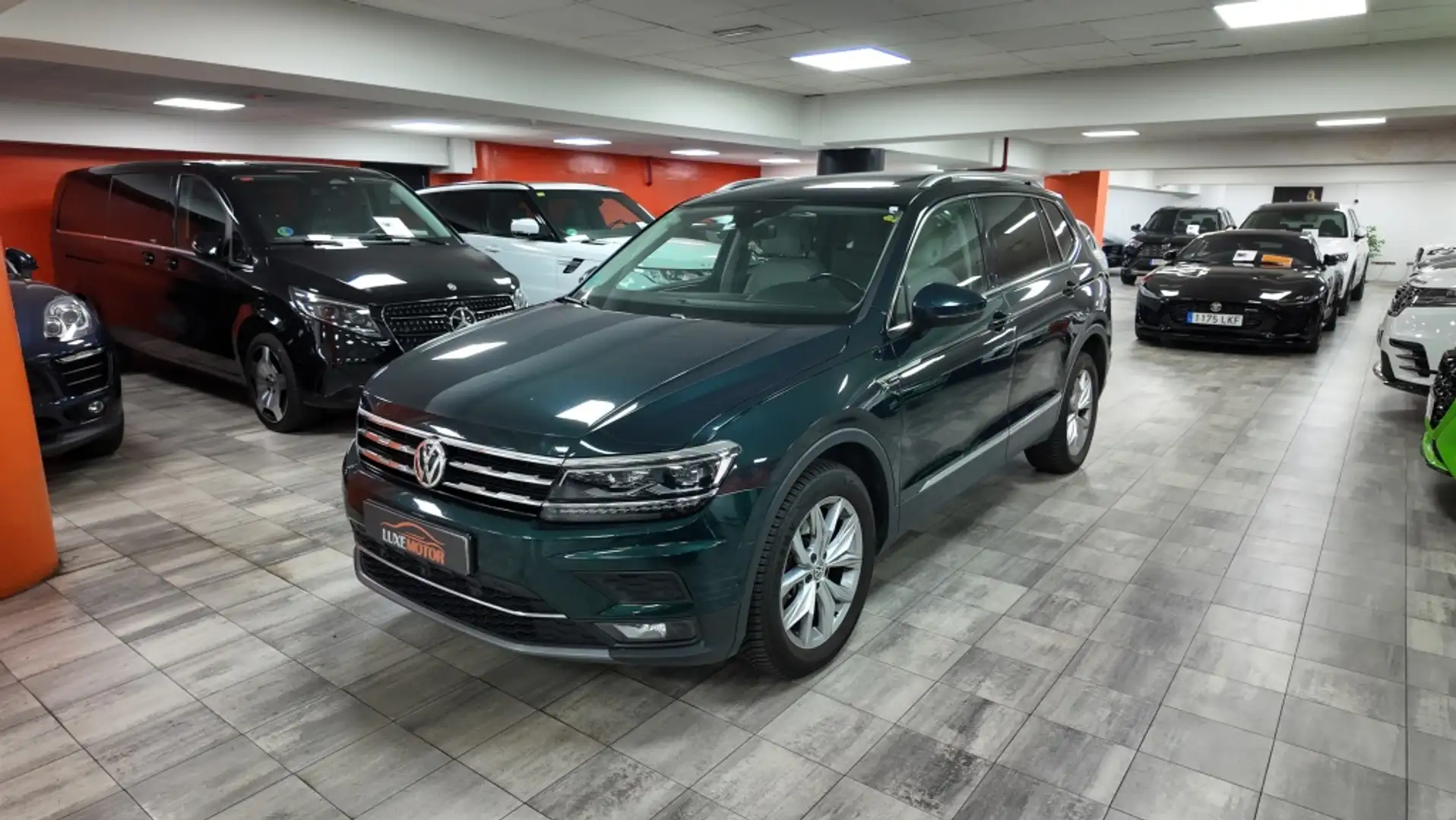 Volkswagen Tiguan 2.0TDI Sport 4Motion DSG 140kW Verde - 1