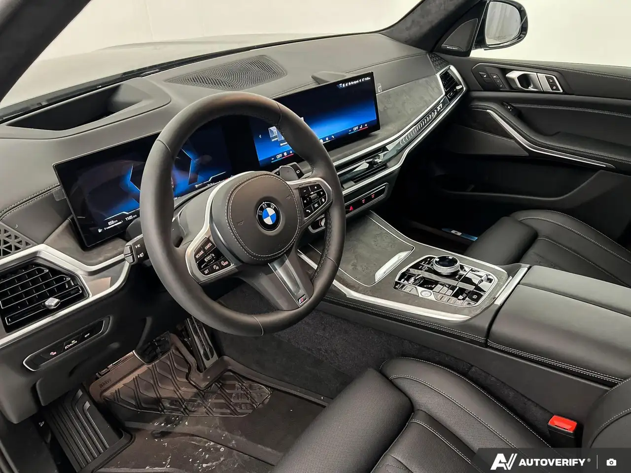 BMW X7 снимка BMW X7