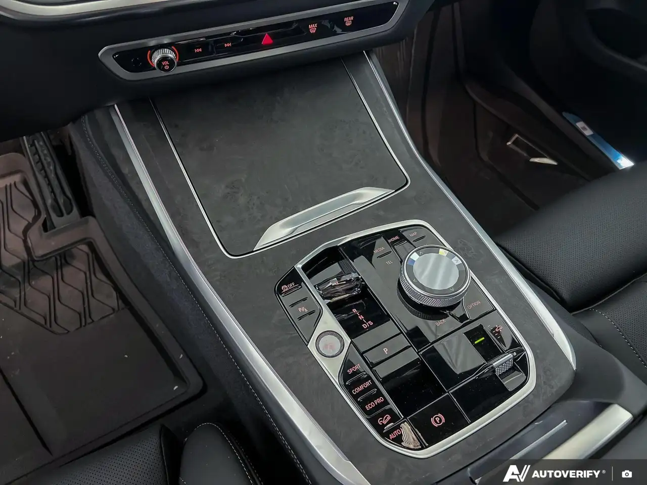 BMW X7 снимка BMW X7