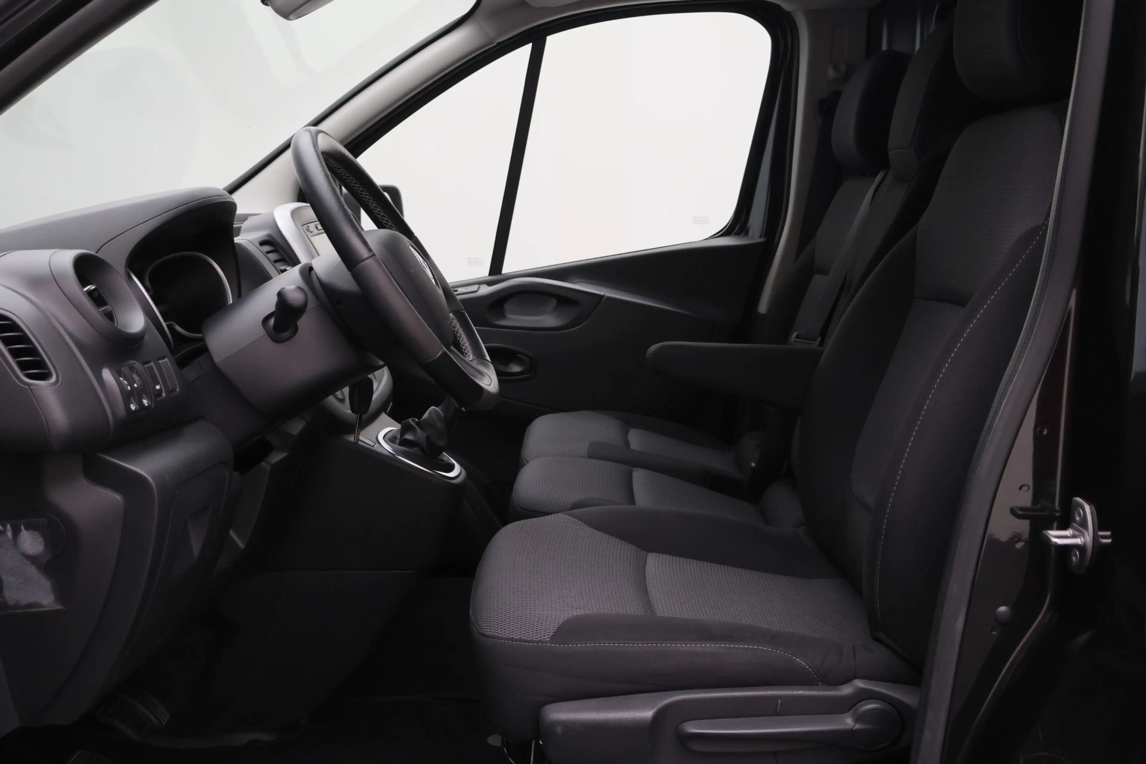 Renault Trafic 2.0 dCi 120 T29 L2H1 Générique Camera, Apple Carpl — photo 9