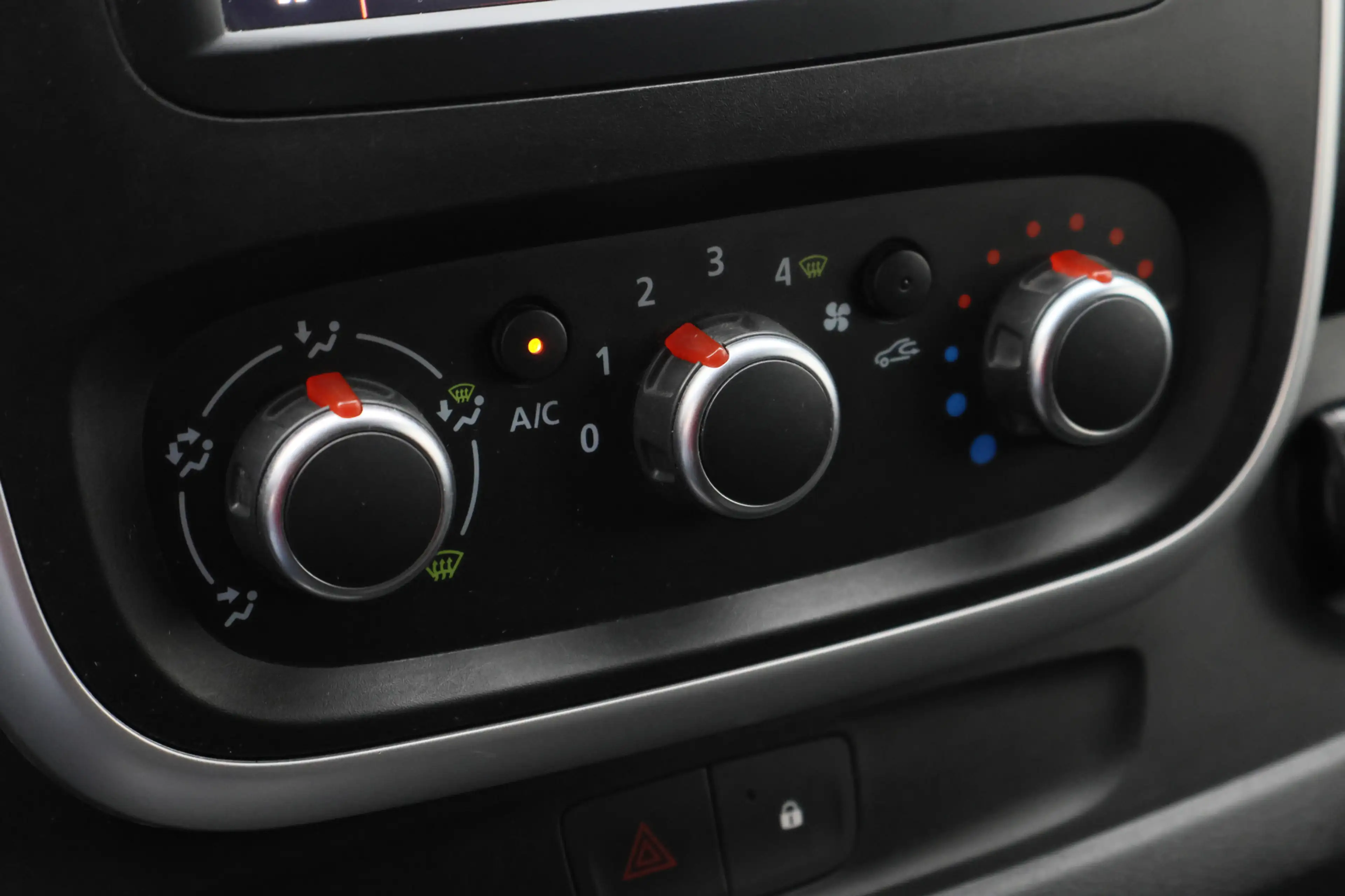 Renault Trafic 2.0 dCi 120 T29 L2H1 Générique Camera, Apple Carpl — photo 42