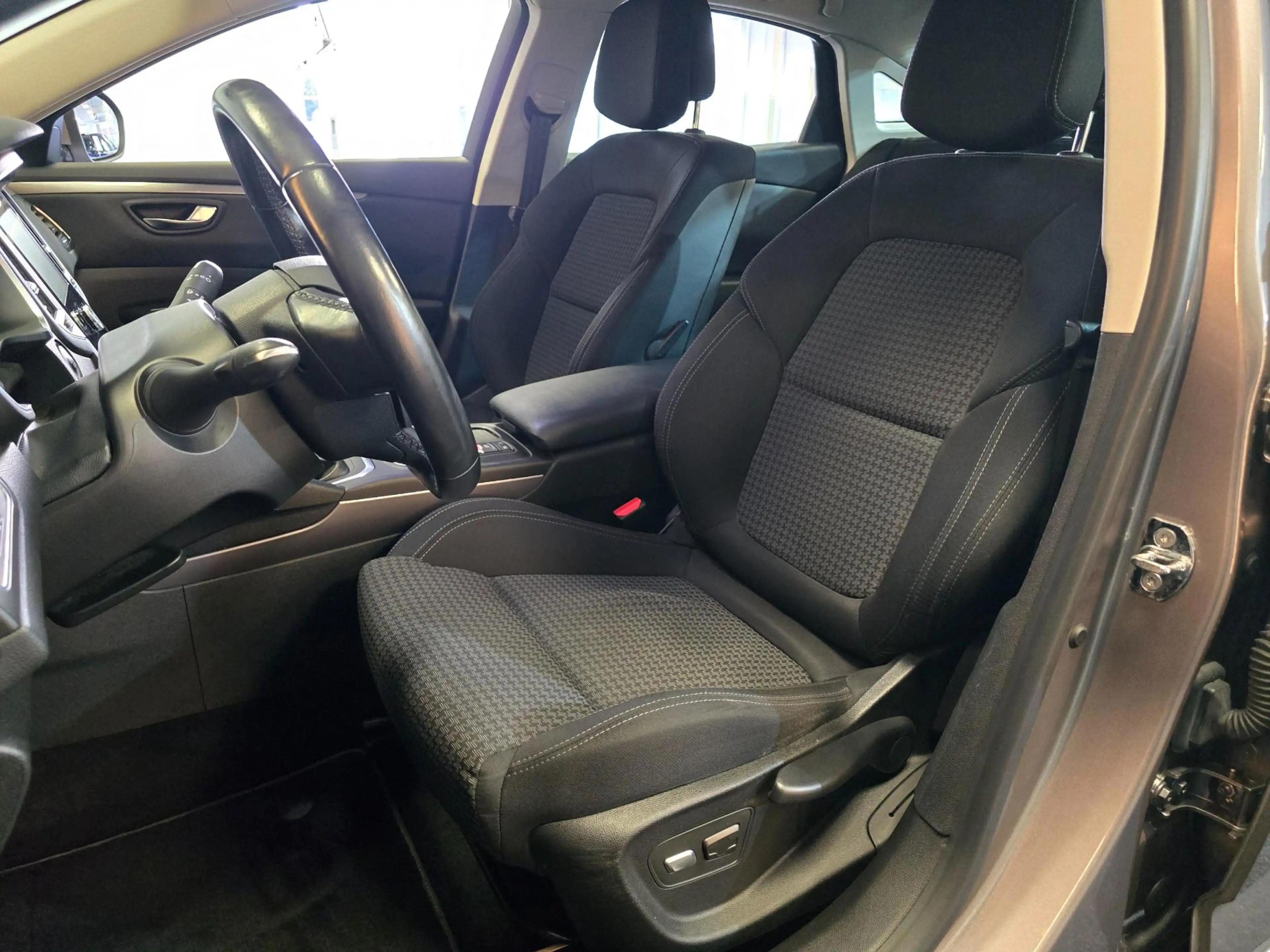 Renault Talisman 1.6 TCe Zen|GARANTIE|NAP|AUTOMAAT|CRUISE|NAVI|BLUE — photo 11