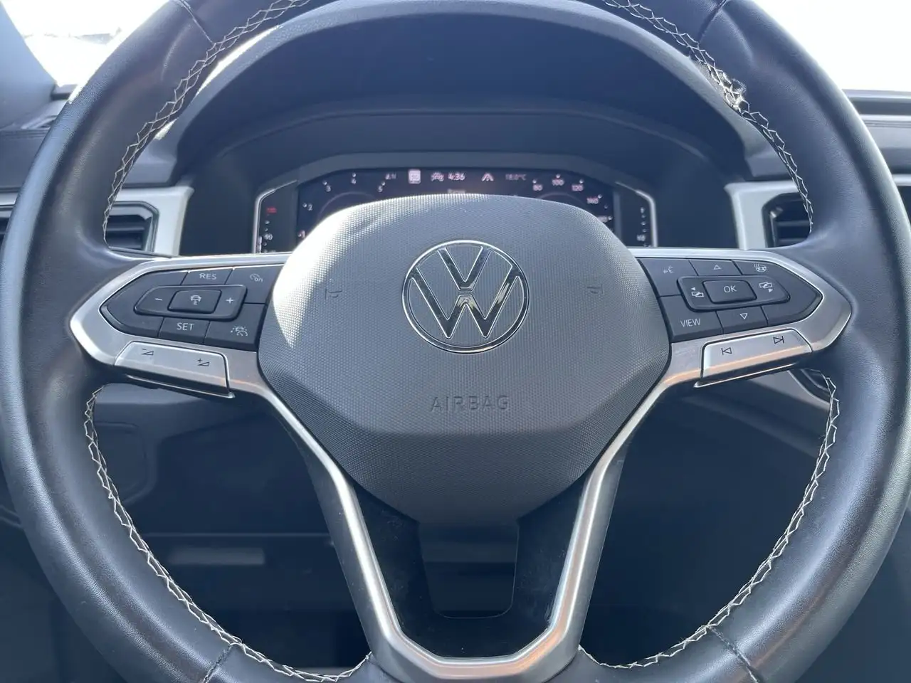 Volkswagen Atlas снимка Volkswagen Atlas