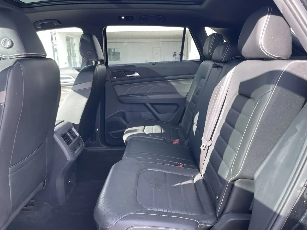 Volkswagen Atlas снимка Volkswagen Atlas
