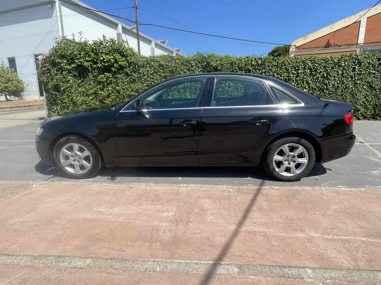 Audi A4 2.0TDI DPF 143 - 1