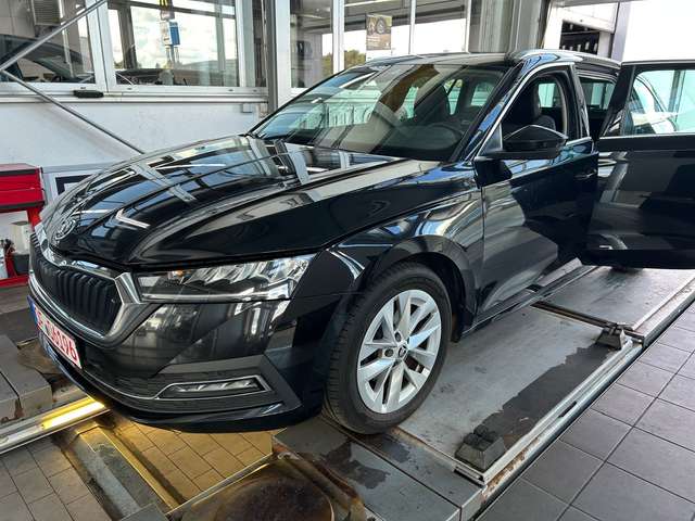 Skoda Octavia Octavia Combi Diesel IV Combi 2.0 TDI DSG Style