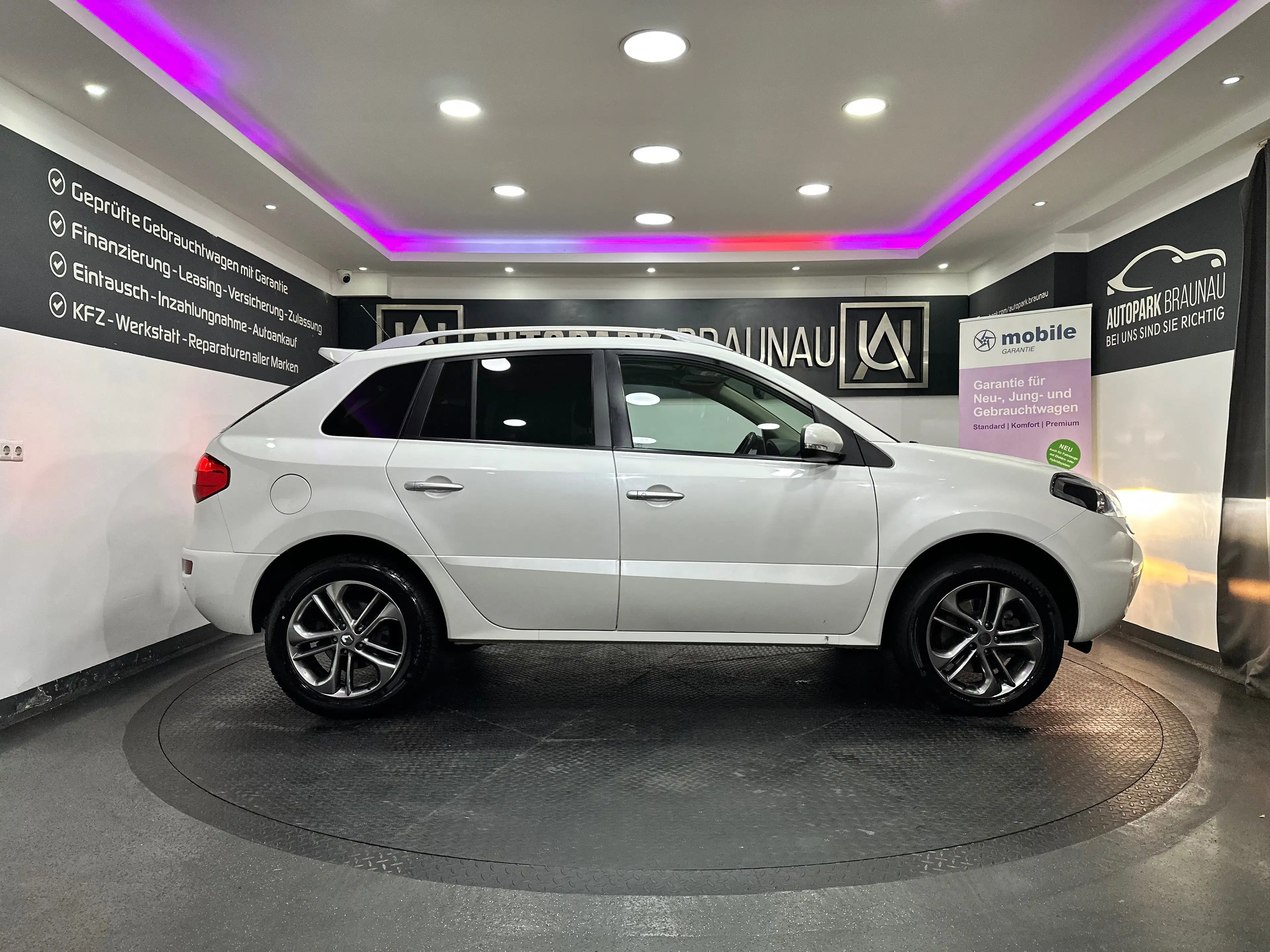 Renault Koleos 2.0 4WD Exception *LEDER*PANO*AHK* — photo 7