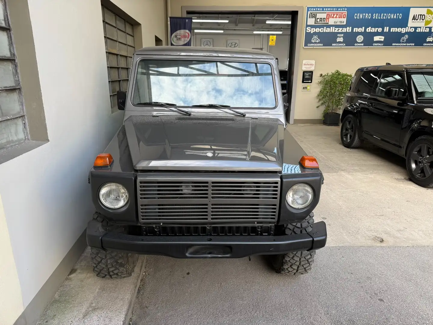 Mercedes-Benz G 240 GD 240 SW Серый - 2