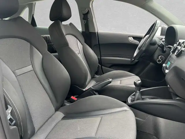 Audi A1 view 6