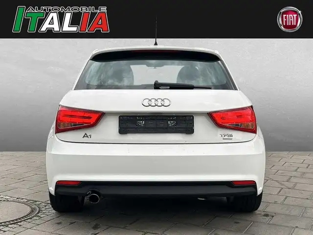 Audi A1 view 4