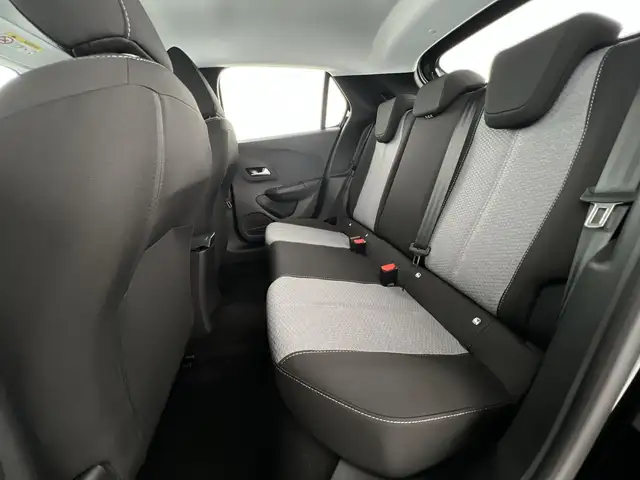 Opel Corsa view 8