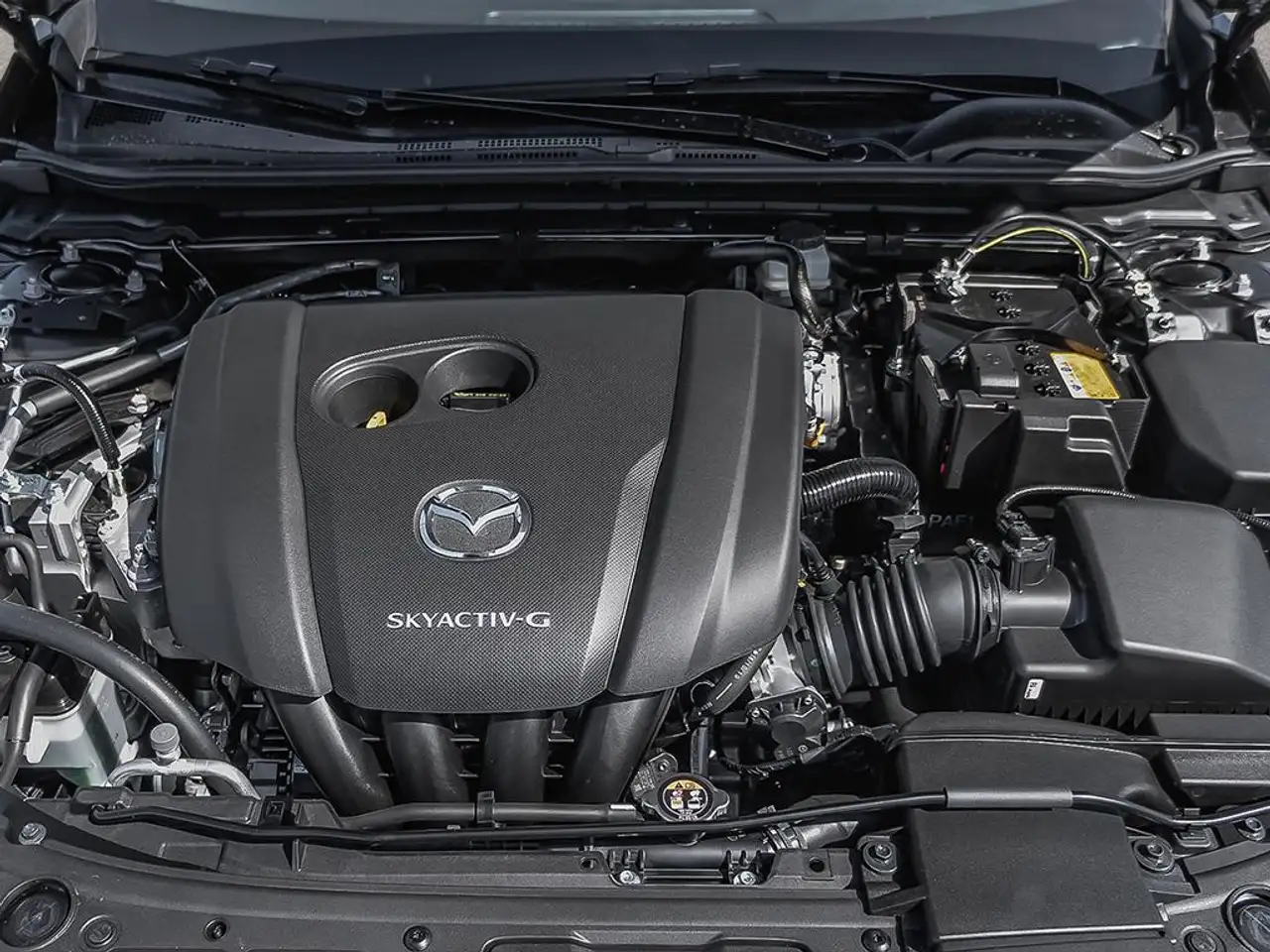 Mazda 3 снимка Mazda 3
