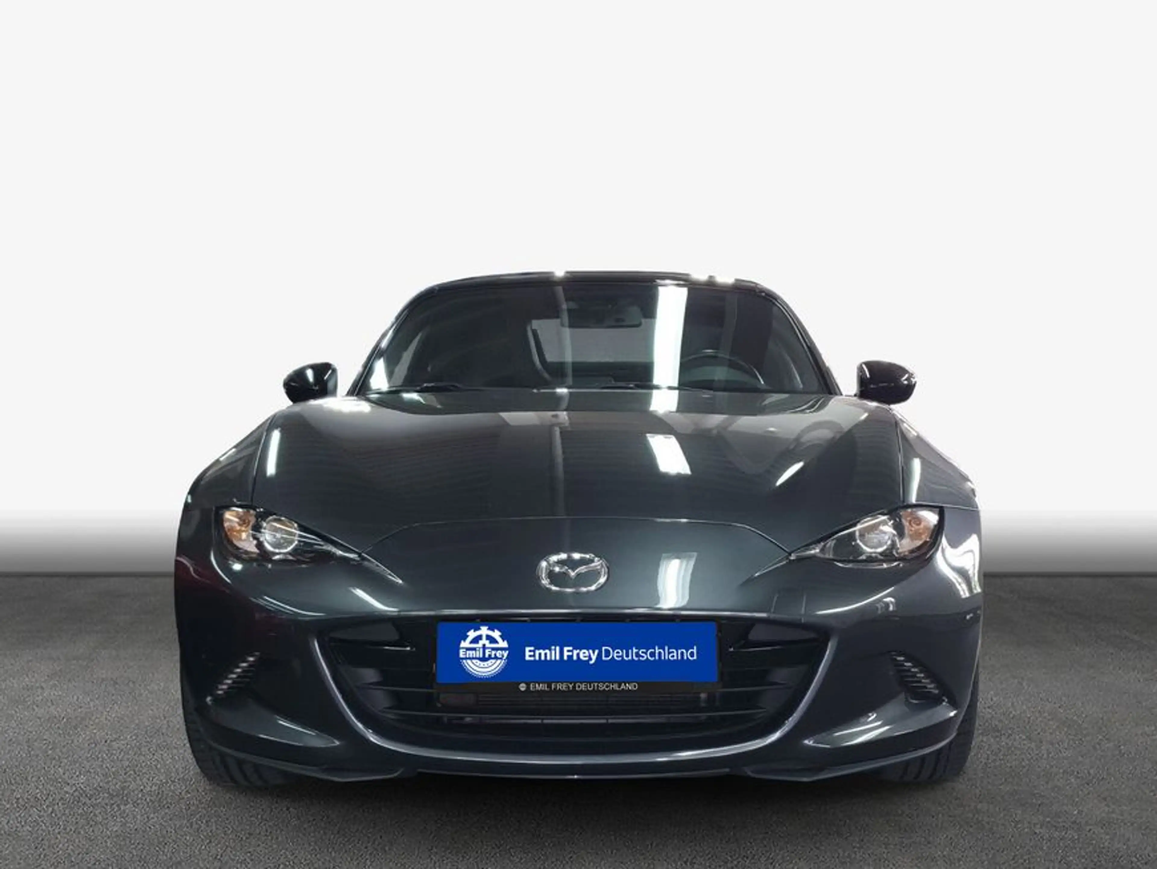 Mazda MX-5 SKYACTIV-G 184 Exclusive-Line — photo 3