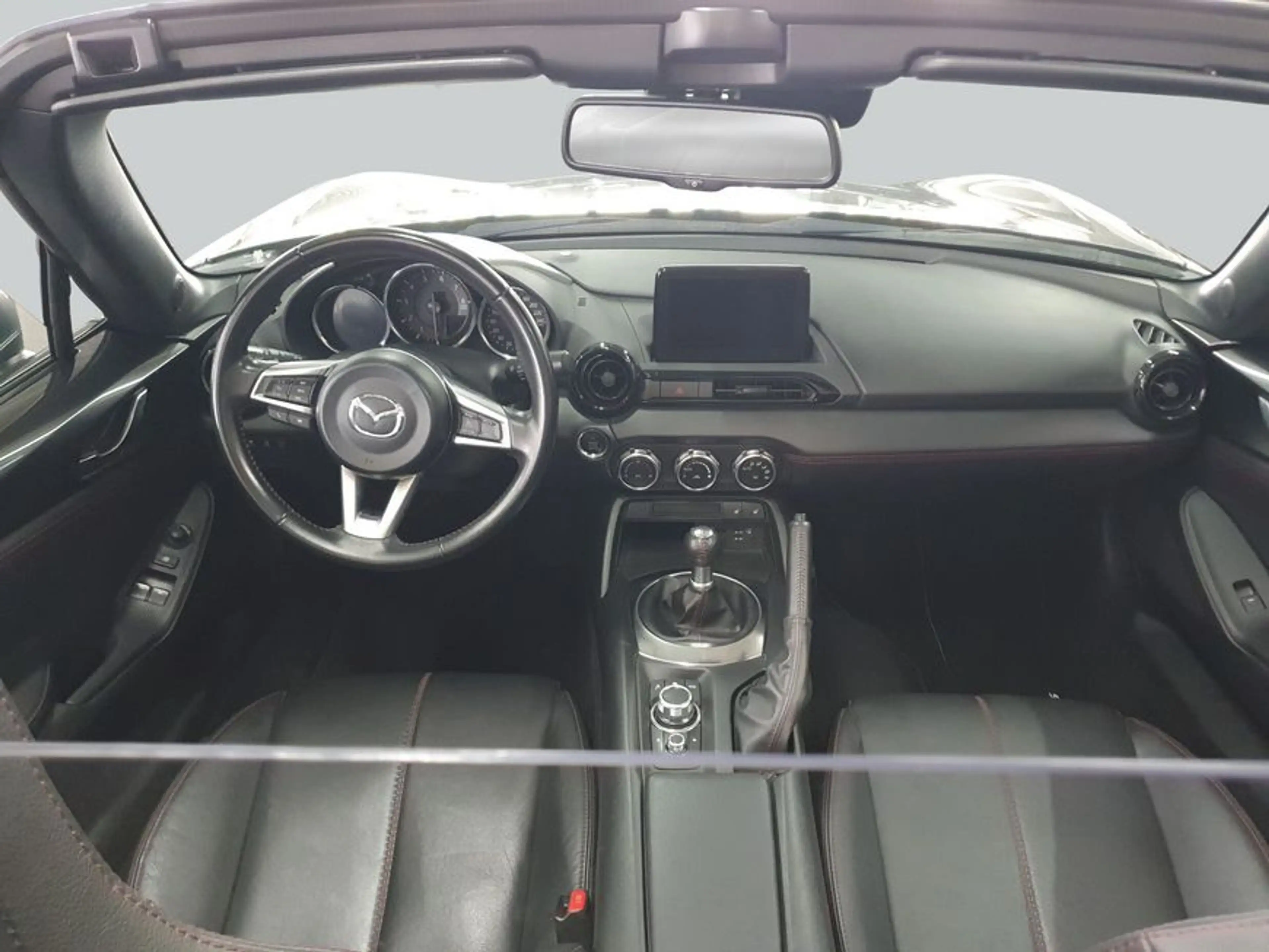 Mazda MX-5 SKYACTIV-G 184 Exclusive-Line — photo 13