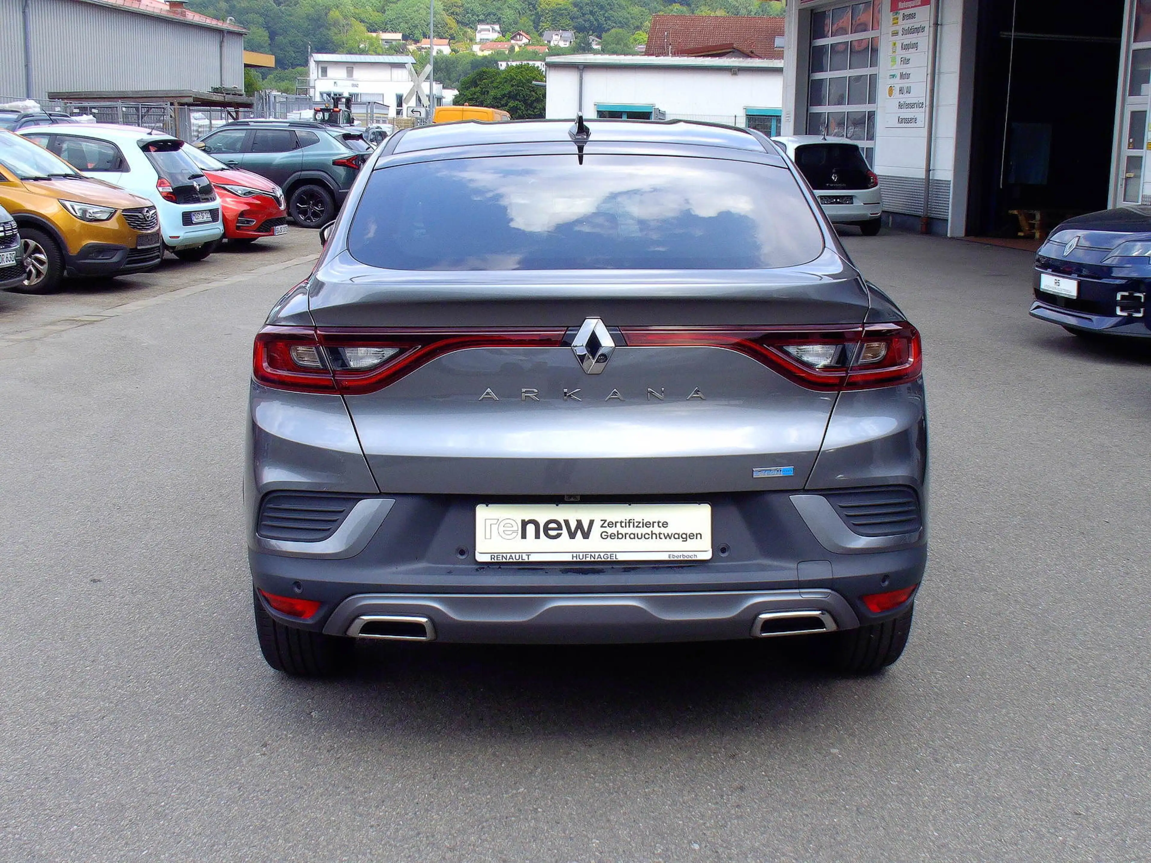 Renault Arkana R.S. LINE E-TECH 145 — photo 4
