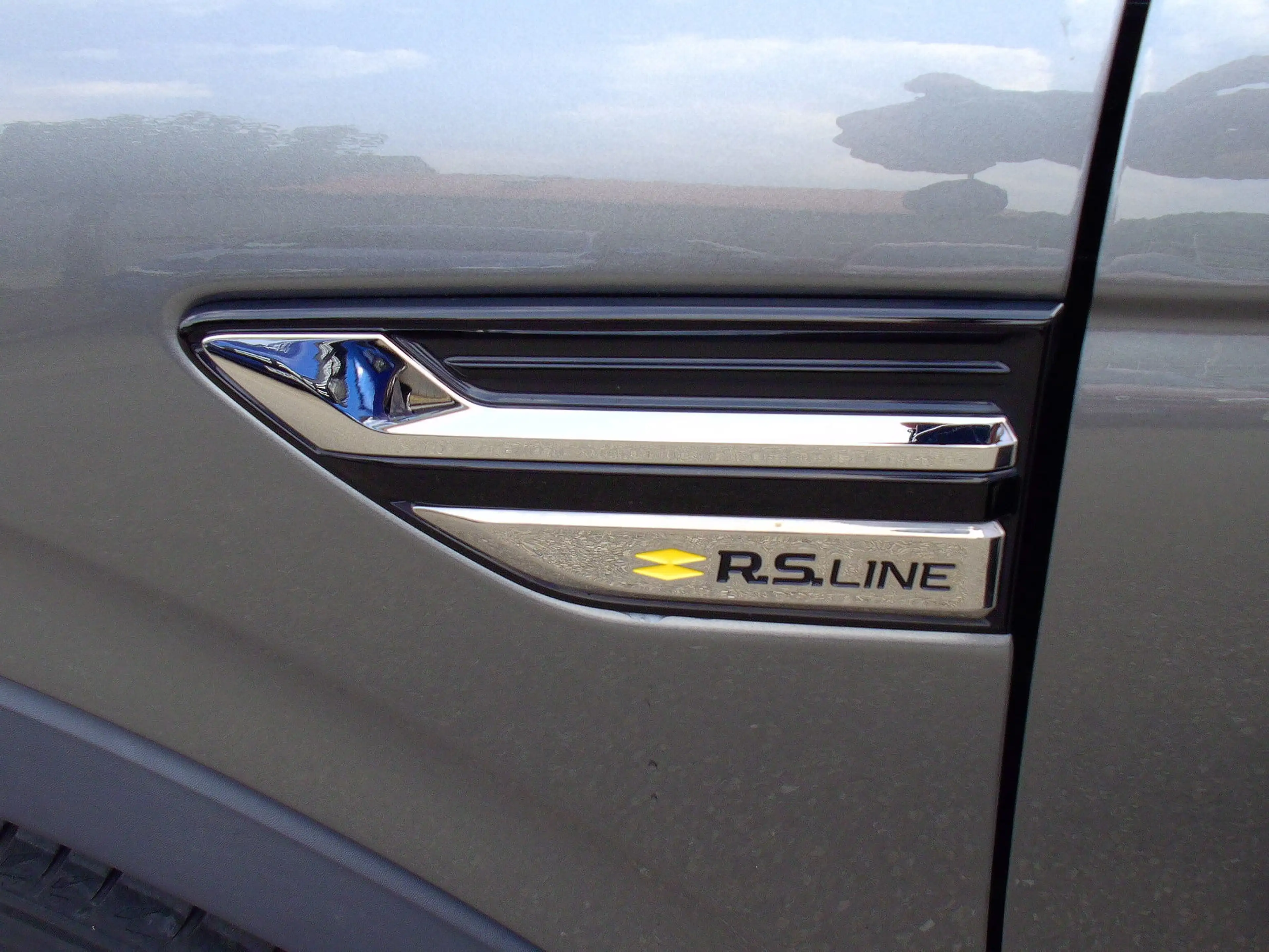 Renault Arkana R.S. LINE E-TECH 145 — photo 8