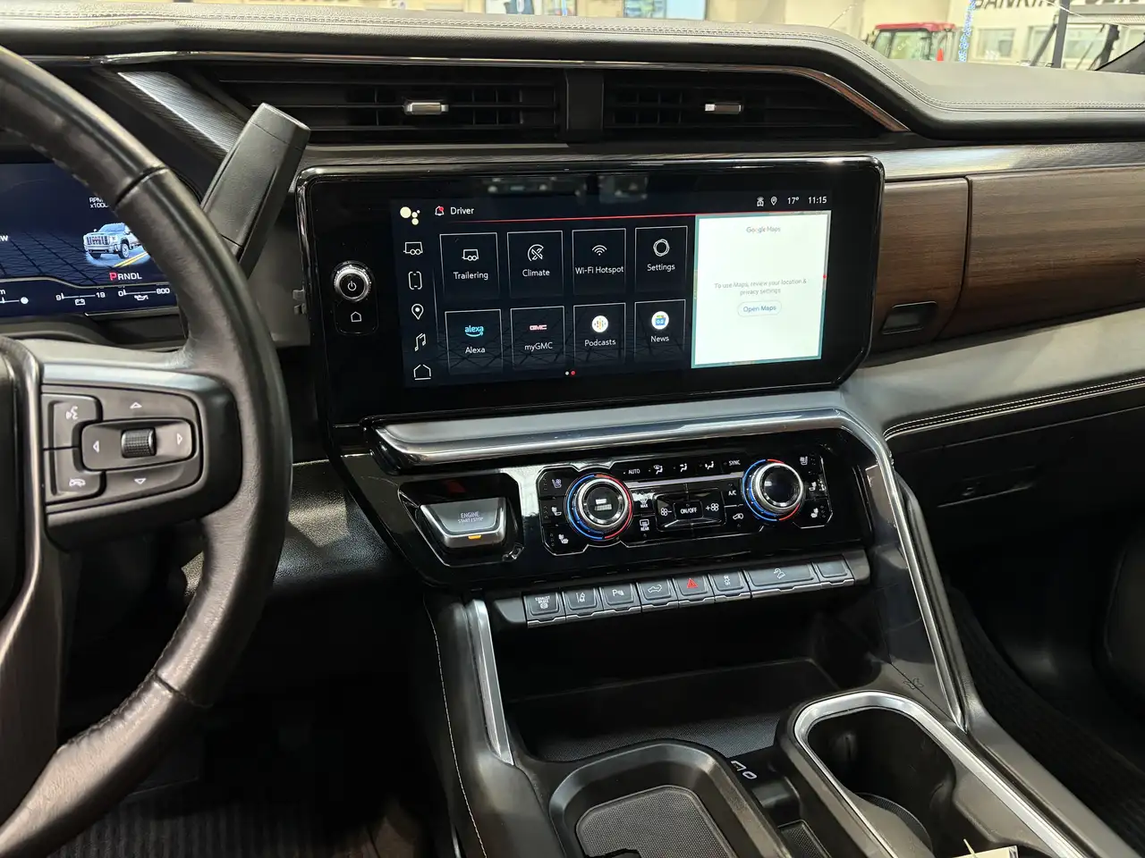GMC Sierra 3500HD снимка GMC Sierra 3500HD