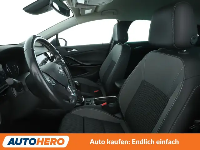 Opel Astra view 11