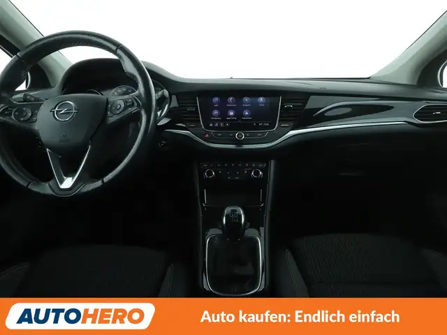 Opel Astra view 13