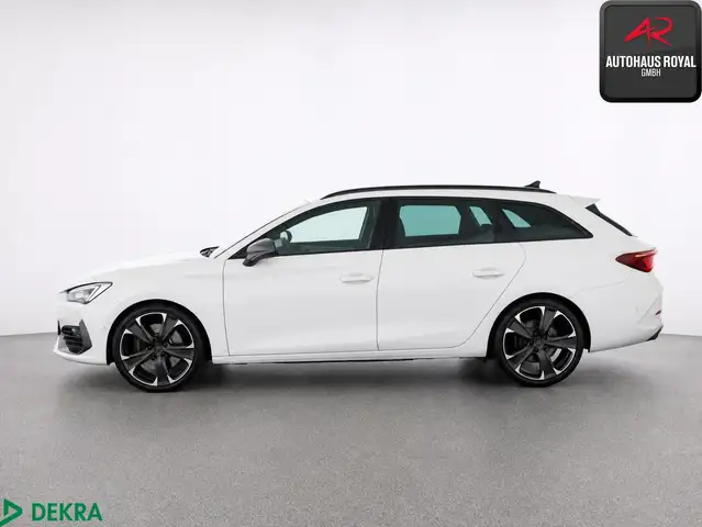 Cupra Leon view 2