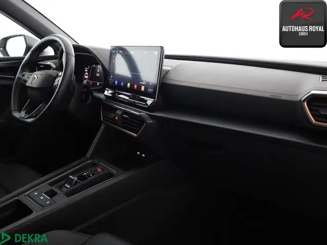 Cupra Leon view 11