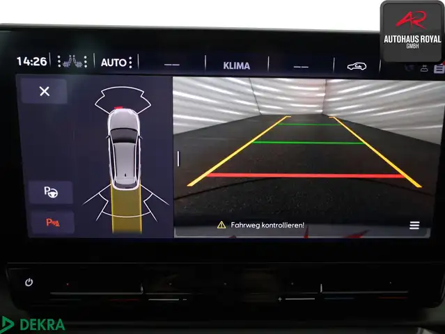 Cupra Leon view 14