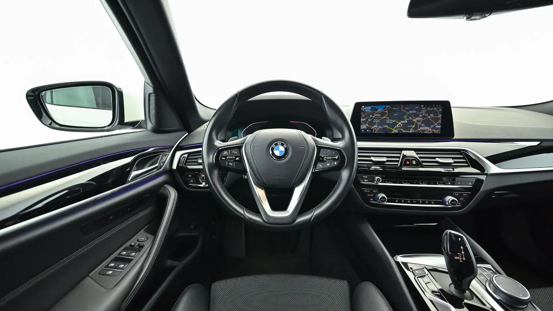 BMW 520 xd Touring Aut.  ***xDrive | LED | SportLine*** Weiß - 2