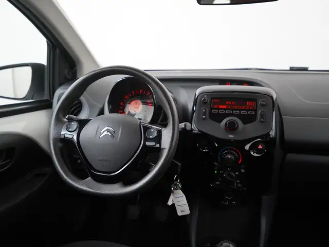Citroen C1 view 5